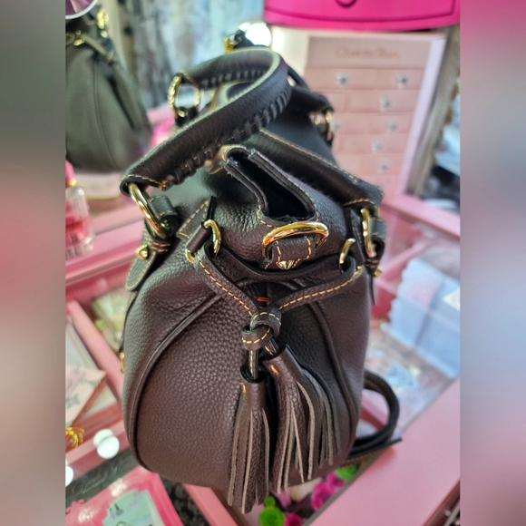 Dooney & Bourke Tasseled Satchel Tmoro Brown ALL WEATHER RUGGED LEATHER SOLD OUT - Picture 6 of 12